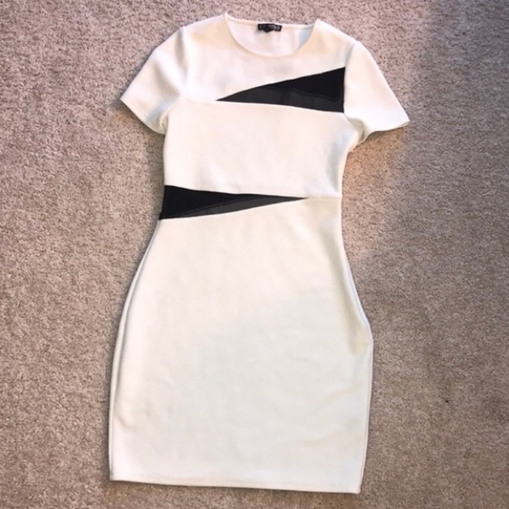 Express Geometric Mini Dress - Picture 1 of 2